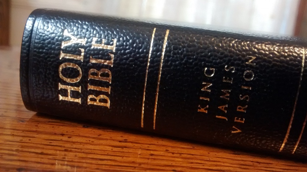 What Is A Wave Offering In The Bible