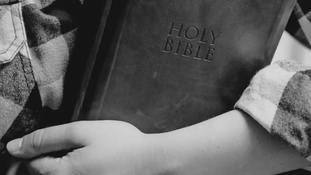 How To Read The Bible For The First Time