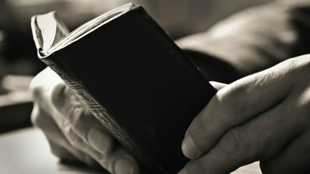 What does the bible say about servant leadership?